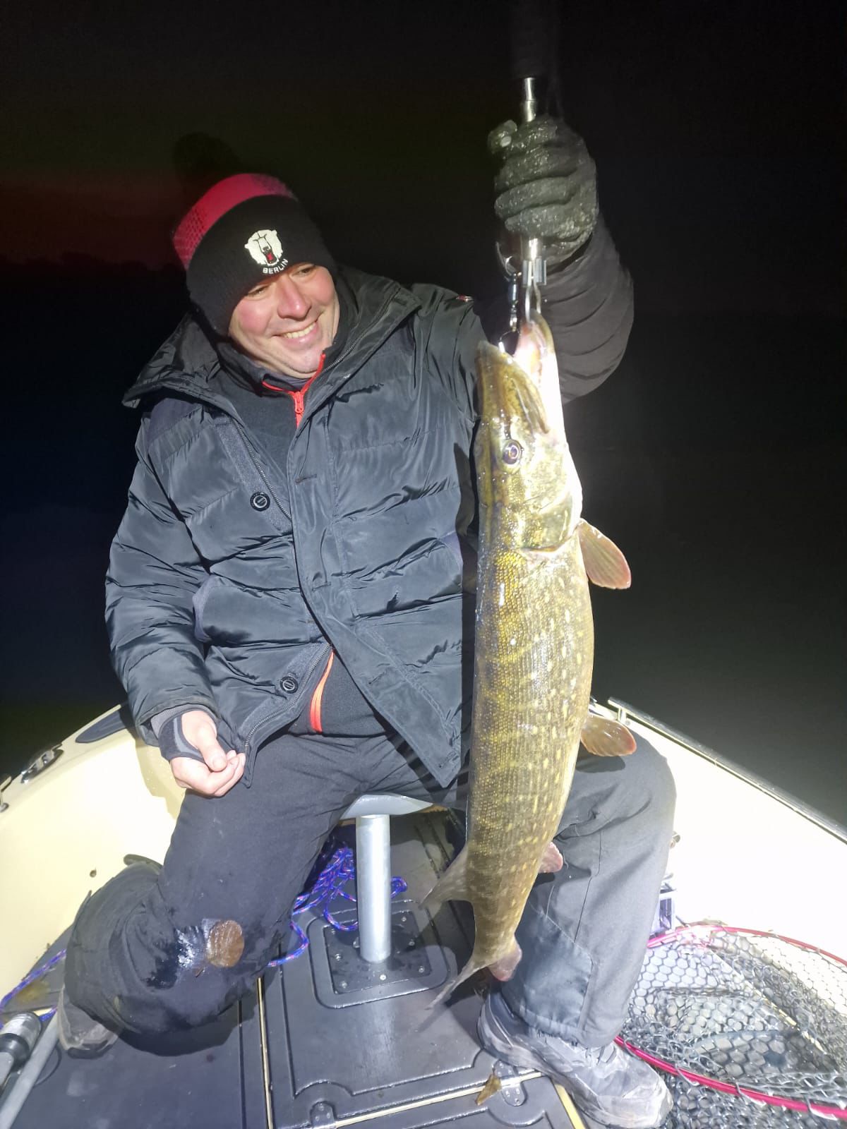 02 26 2025 12 11 Hecht 86cm